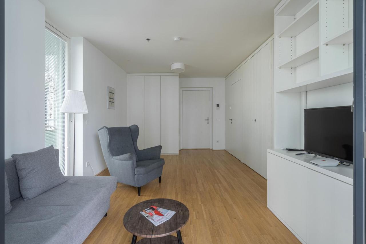 Easy Flat Green Prater Viena Exterior foto