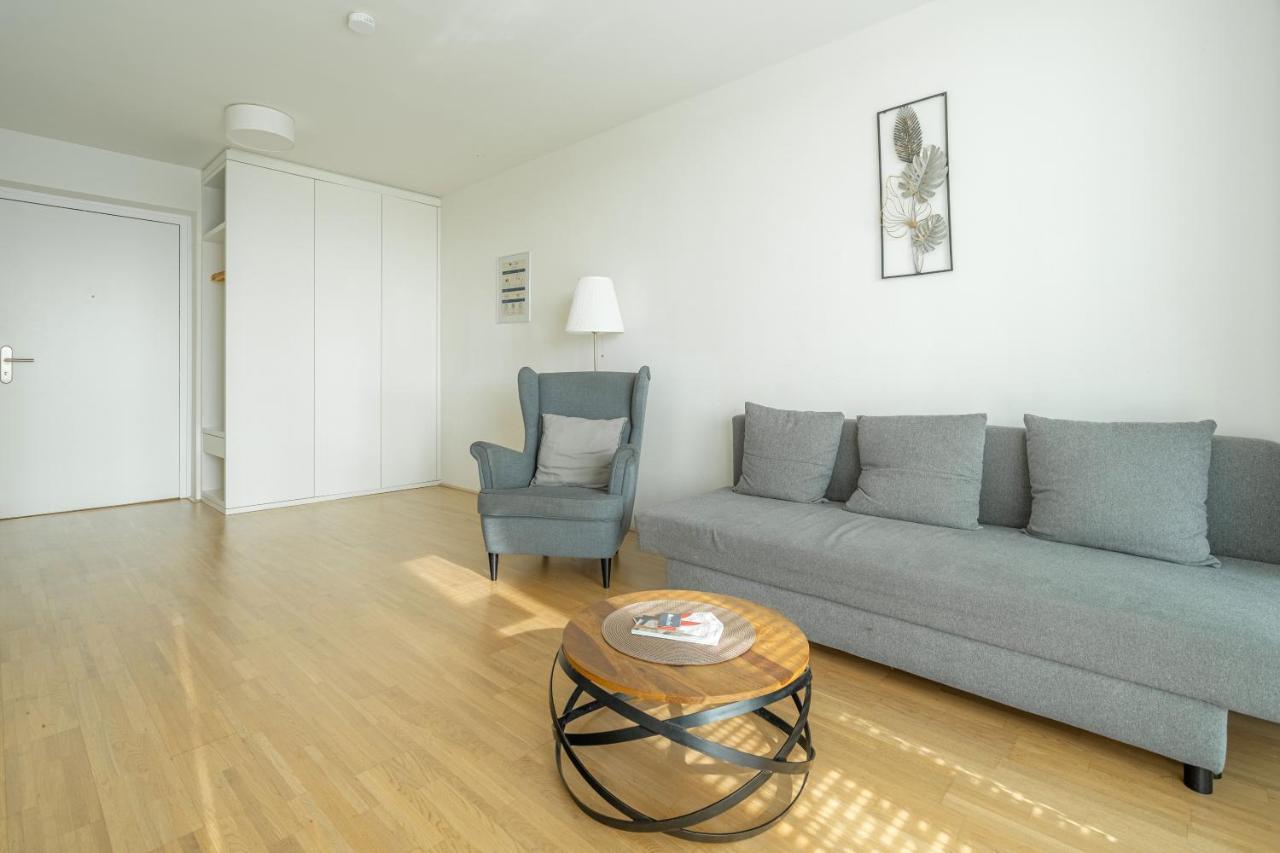 Easy Flat Green Prater Viena Exterior foto